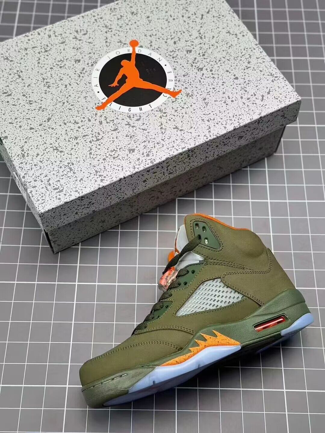 Jordan 5 Retro "Olive"